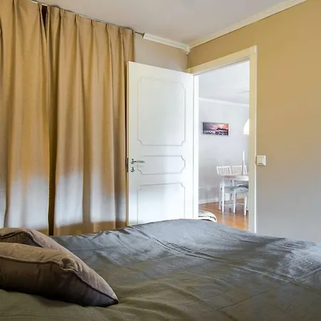 Big 1br Very Central Apt With Balcony! アパート