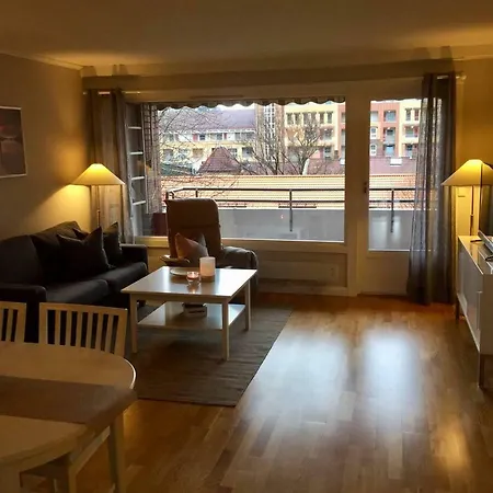 アパート Big 1br Very Central Apt With Balcony! オスロ
